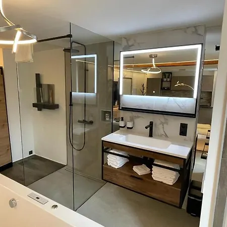 Flow Trogmann Living - Open Space Apartment *